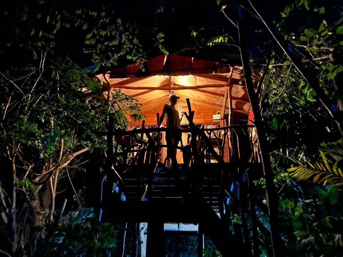 Sigiriya Rock Gate Tree House Otel Dış mekan fotoğraf